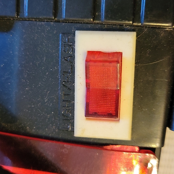 Vintage Automotive Air Pump - Picture 6 of 11